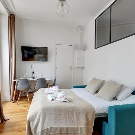 Apartment 338 Montmartre - Superb In Paris